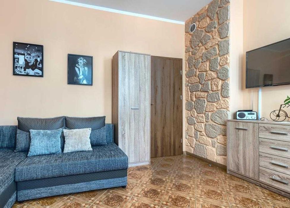 Apartament 2-3 osobowy w centrum 50 m. do ul. Monte-Cassino