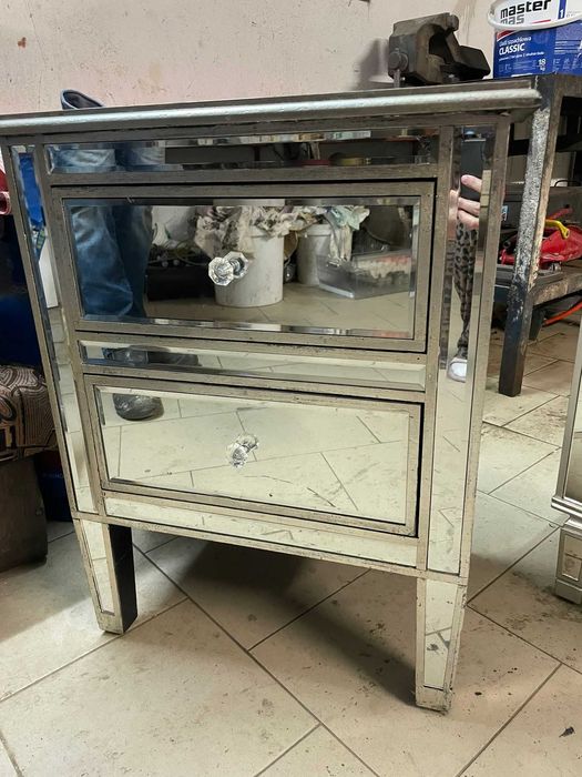 Lustrzana komoda + dwie szafki