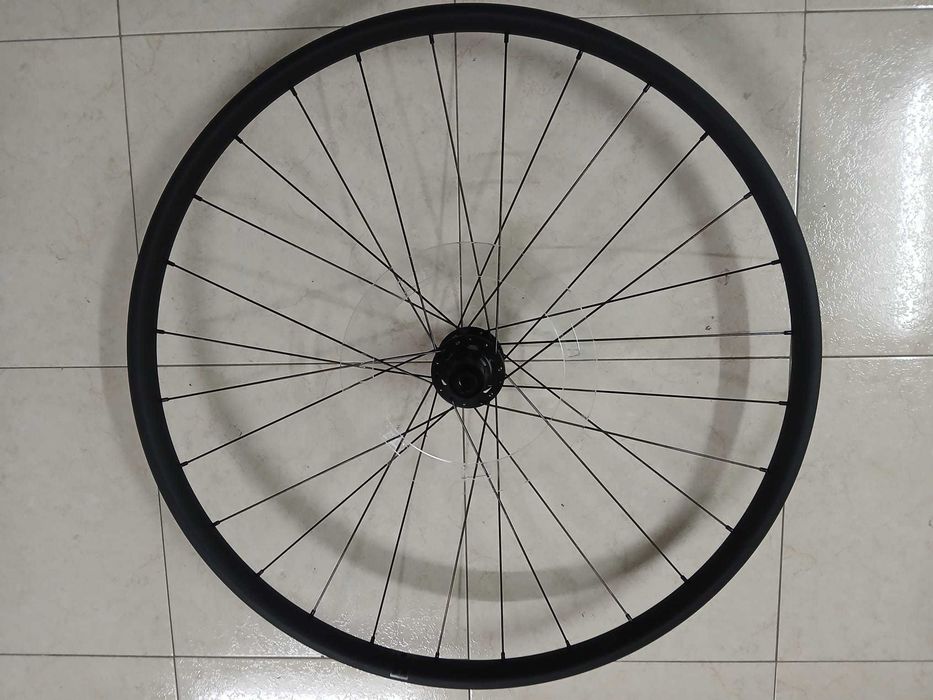 Rodas Specialized Alloy 29" (novas, nunca usadas)