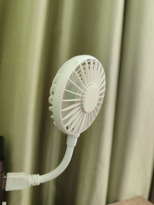 Портативний, гнучкий USB вентилятор для павербанка смартфона ноута