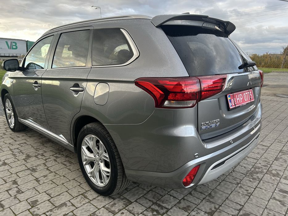 Mitsubishi outlander PHEV