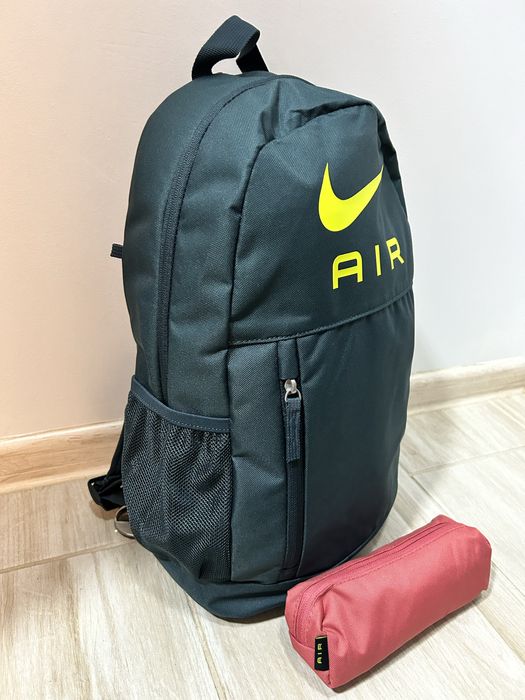 Plecak Air Nike z piornikiem