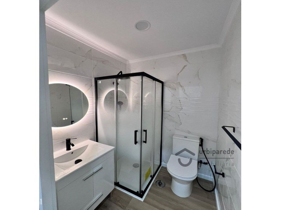 apartamento T2 remodelado, Amadora Mina de Água