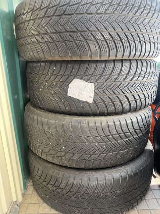Jogo de 4 pneus Bridgestone Blizzak LM001 – 225/60 R17 99H