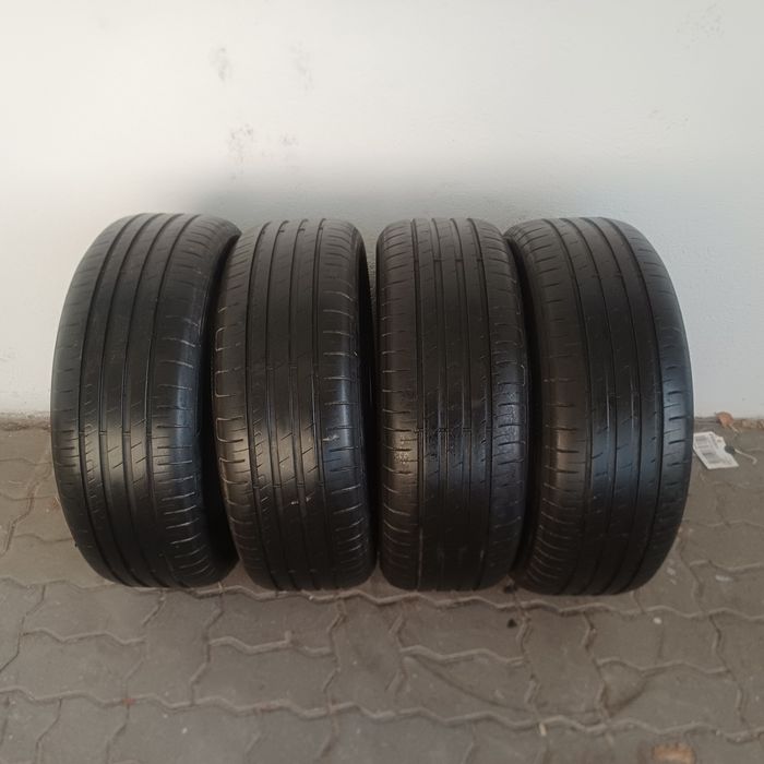 Letnie opony 215/55R17 Goodyear 5mm