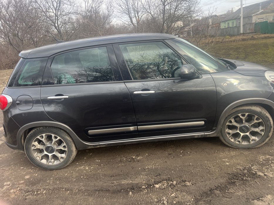 Фіат 500L гарний стан