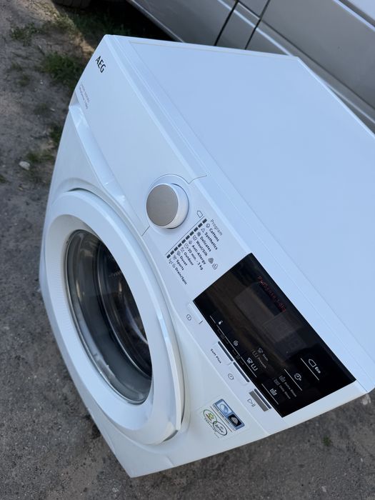 Пральна машина AEG L6FBN842G