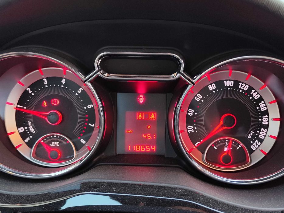 Opel Adam 1.2 Glam 70 cv
