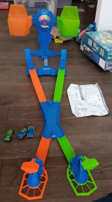 Hot wheels Balance breakout траса гра
