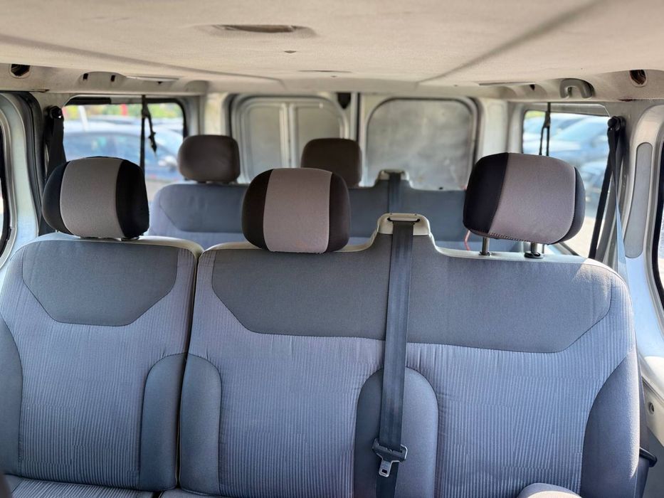 Opel Vivaro • 2.0 D • 9 osobowy • Long • Zamiana