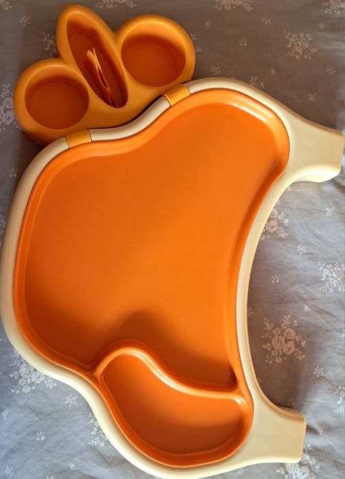 Стільчик для годування