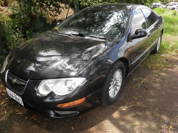 Chrysler 300M para peças