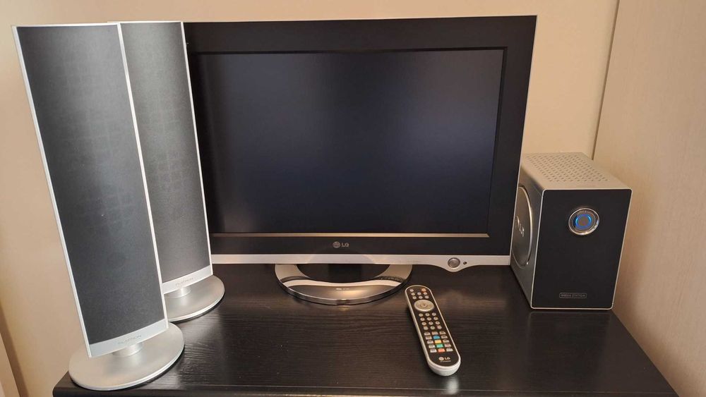 TV LG 23" Flatron L2323T c/Colunas e Comando