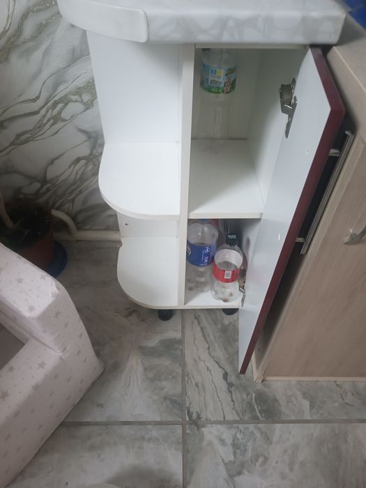 Кухонна кутова тумбочка, полочка