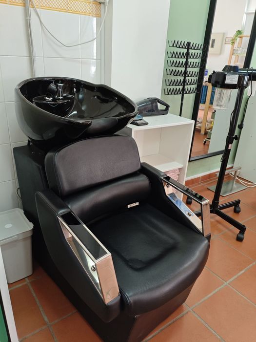 Equipamentos profissionais de cabeleireiro (como novos, pack/separado)