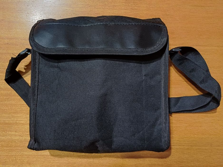 Бінокль Bushnell 10x50