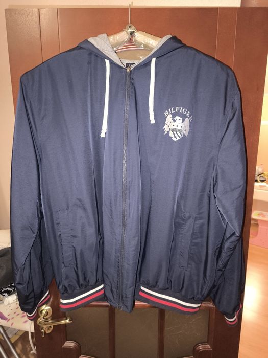 Ветровка бомбер. Tommy Hilfiger. Супер батал.