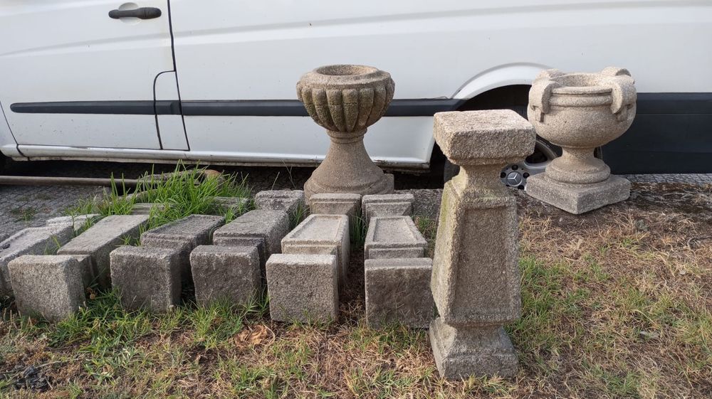 Pedras antigas para venda