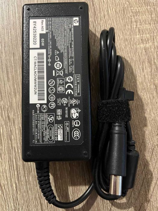 Блок живлення для ноутбука HP