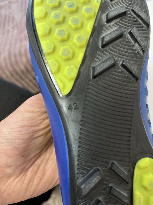Футзалки NIKE MAGISTA 42 розмір
