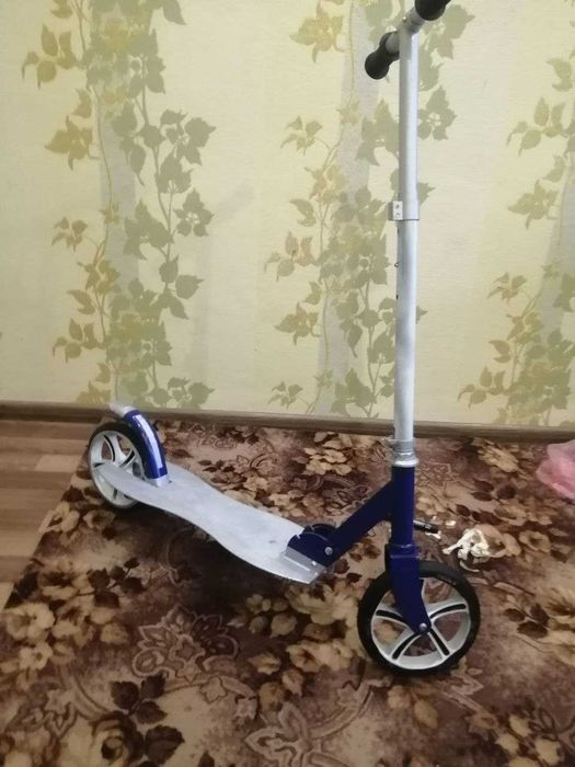 Самокат дитячий в гарному стані