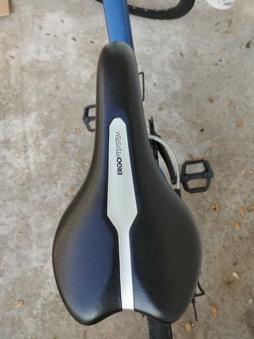 Bicicleta Riverside 500