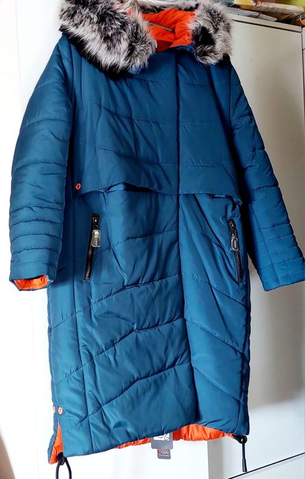 Пальто-пуховик жіноче р.52-54