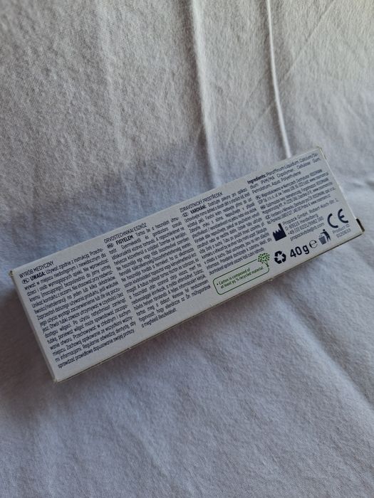 Krem mocujący do protez