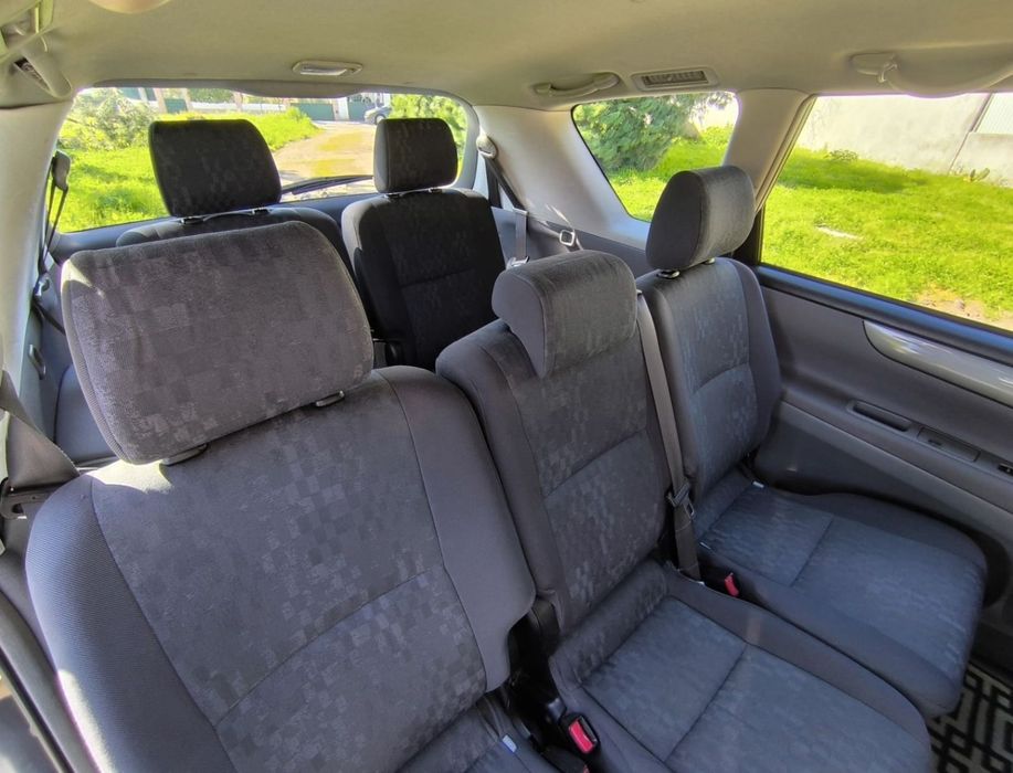 Toyota Avensis Verso