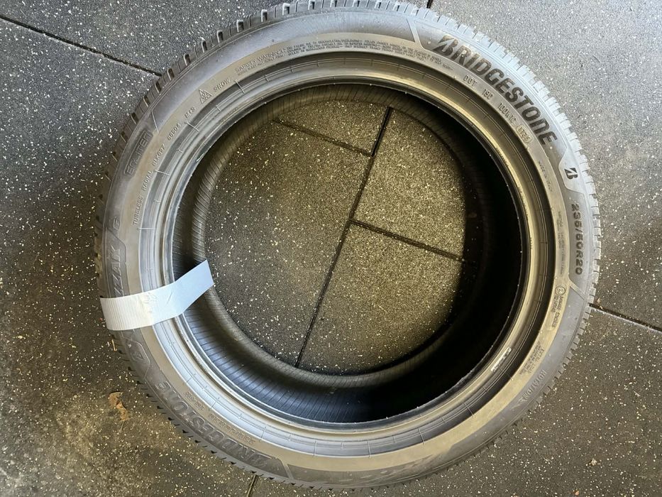 235/50/20 BRIDESTONE BLIZZAK 6 ELITEN M+S 104W pojedyńcza!!!