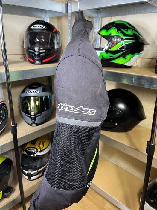 Мотокуртка Alpinestars Italy (Dainese Berik Bmw ProBiker Icon Ixs Fox)