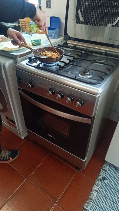 Fogão Becken em ótimas condições