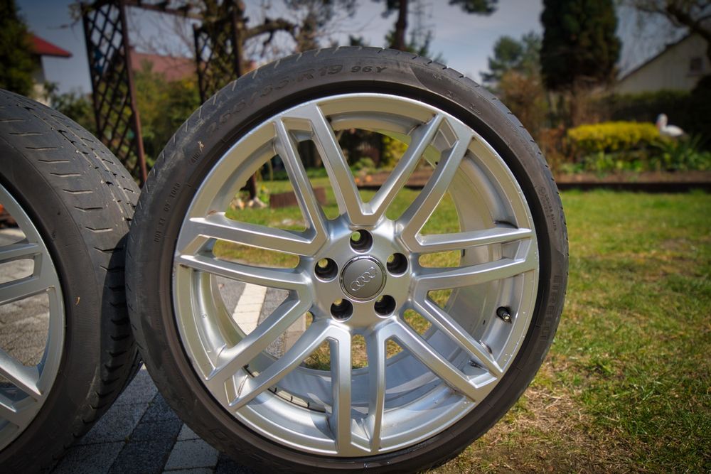 Felgi z oponami 19 cali 5x112 AUDI oryginalne