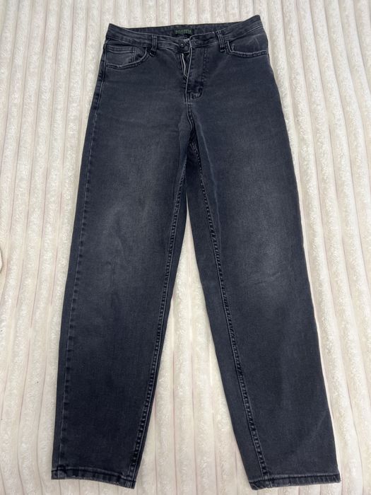 Ддинси мом темно-сірі