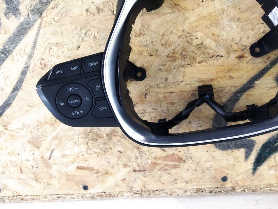 Блок кнопок Toyota RAV4 2019-22 Corolla E21 кнопки керма рав4