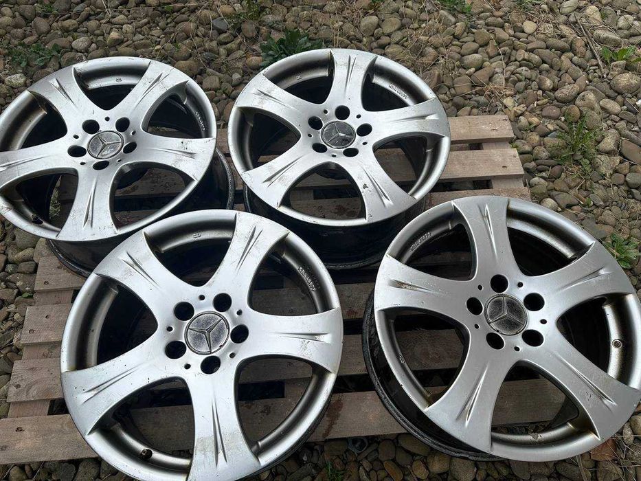 титани на Мерседес