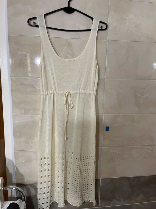 Świetna , wygodna, plażowa sukienka R M