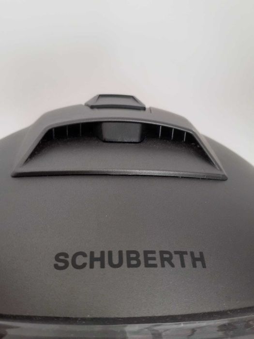 capacete virado Schuberth C4 Pro Swipe.  Tamano L  /  59