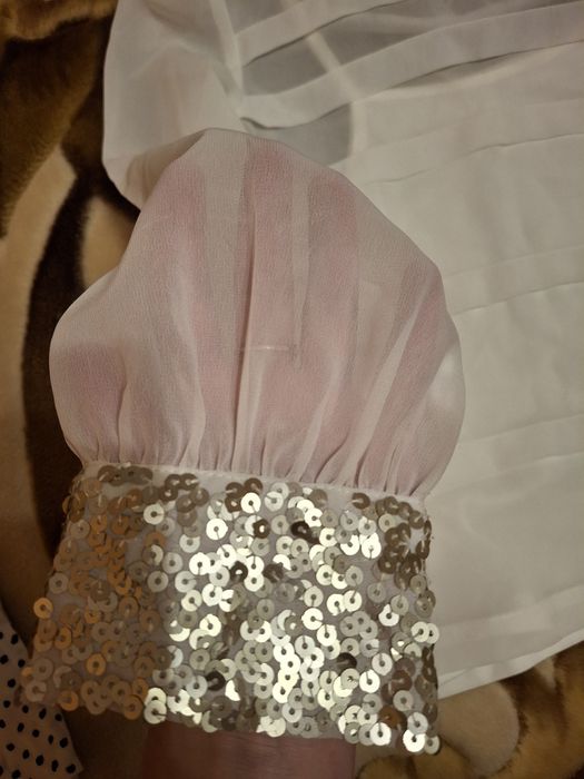 Блузка для дівчинки 9-10 років