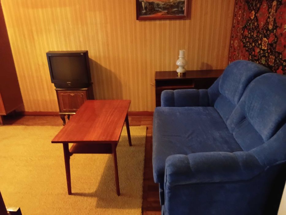 Оренда 2х кім Раково біля АТБ.Тільки дзвонити