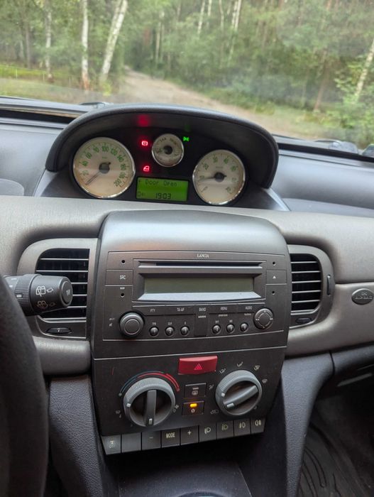 Lancia Ypsilon 2006 1.3jtd