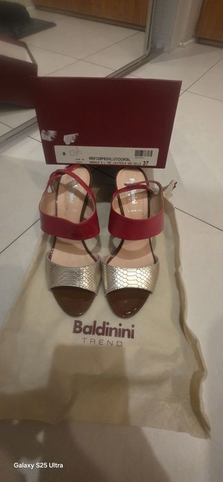 Sprzedam buty BALDININI