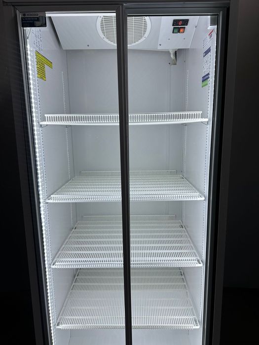 Witryna chlodziarka lodowka 90 cm do napoi i nabialu