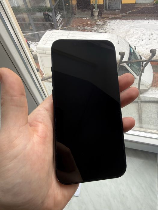 Продам Iphone 13 128Gb Midnight Blue