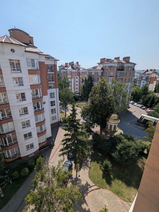 Продається 3-х. кім. квартира з авторським ремонтом в ЖК Калинова Слобода