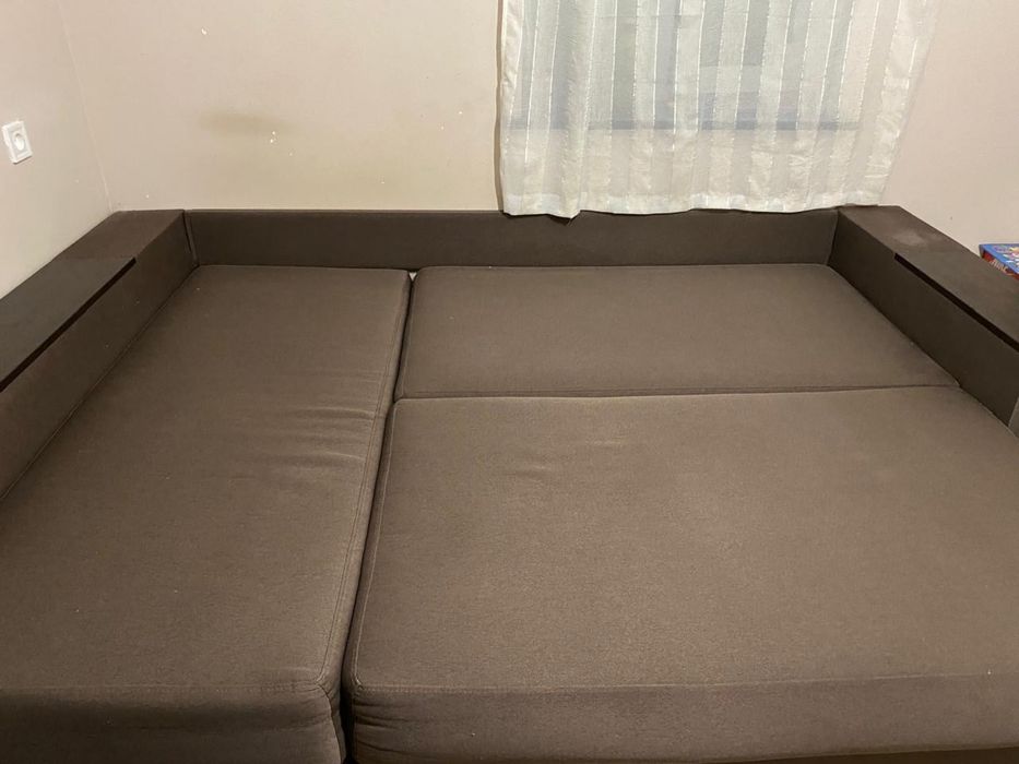 Продаю диван ROSHE