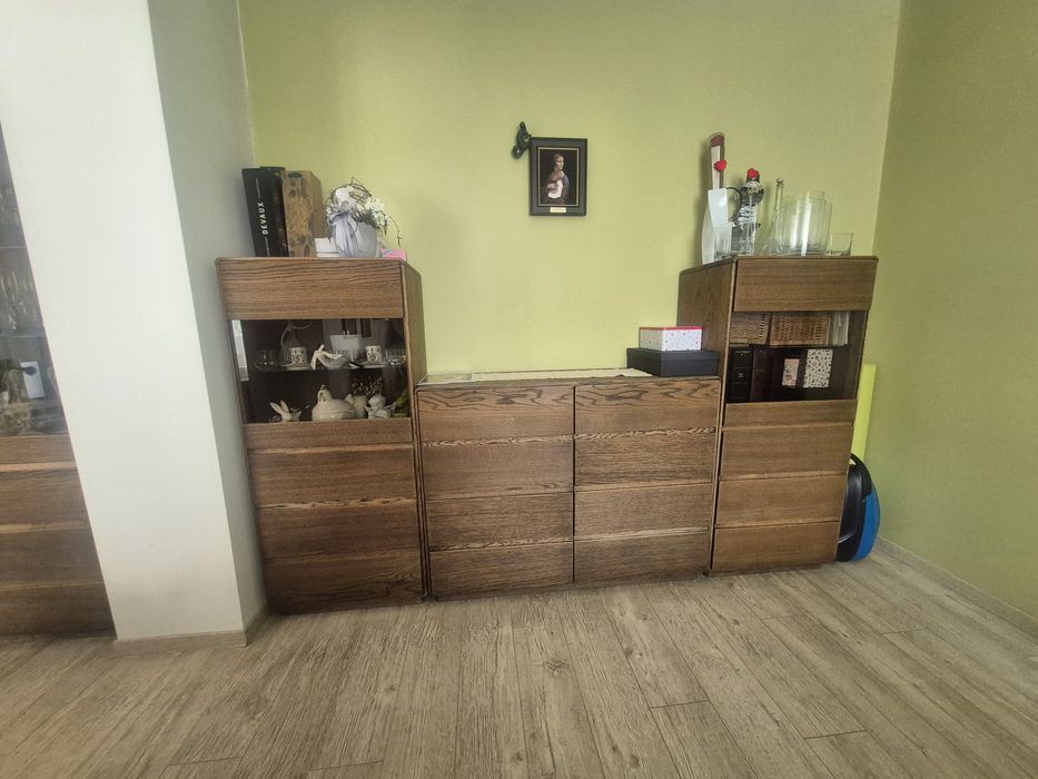 Drewniane meble salonowe