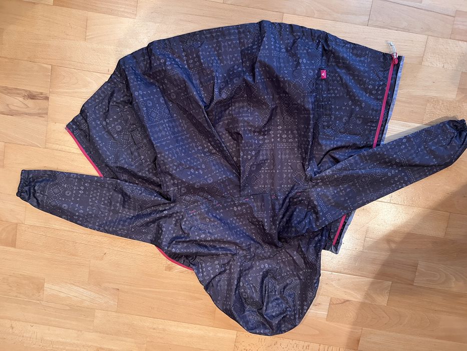 Kurtka przeciwdeszczowa dla dzieci