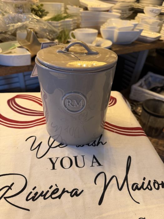 Riviera Maison ozdobny pojemnik