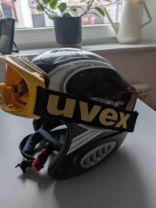 Kask narciarski -używany